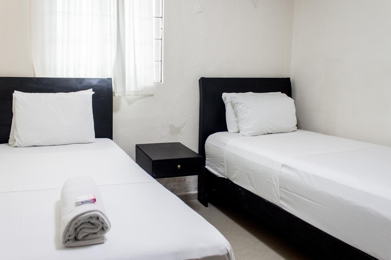 Whyz 4 You Private Rooms Puerto Morelos Buitenkant foto