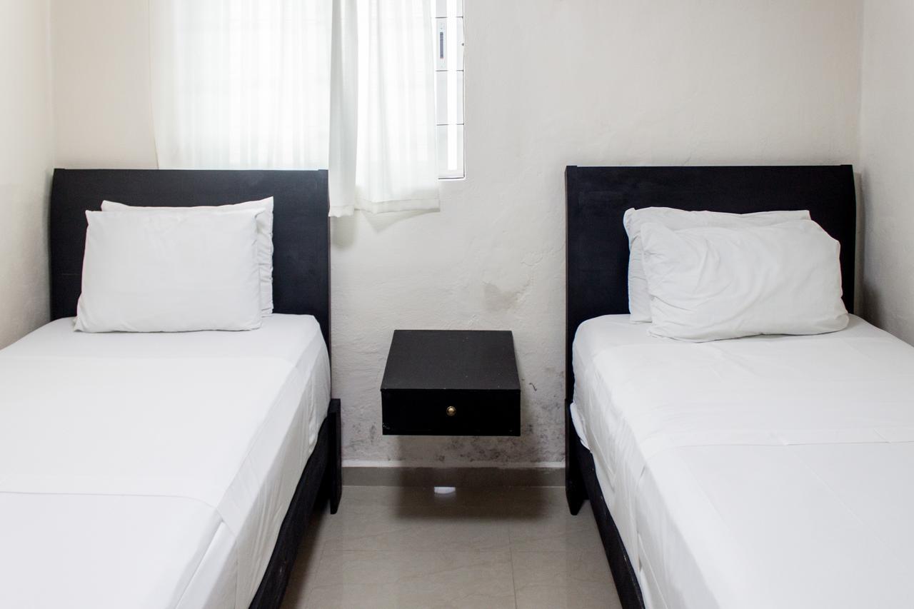 Whyz 4 You Private Rooms Puerto Morelos Buitenkant foto