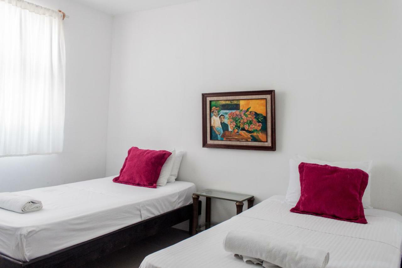 Whyz 4 You Private Rooms Puerto Morelos Buitenkant foto